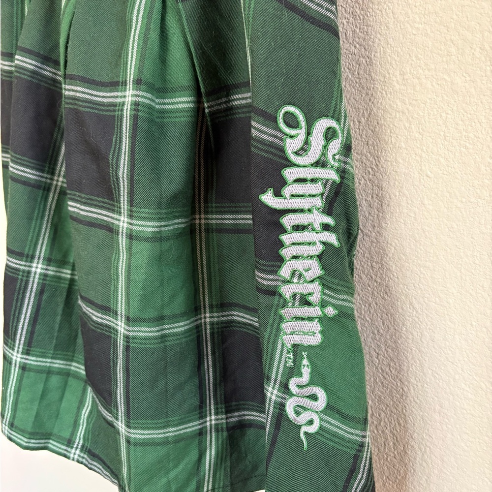 Harry Potter Slytherin Plaid Skirt - Picture 7 of 8